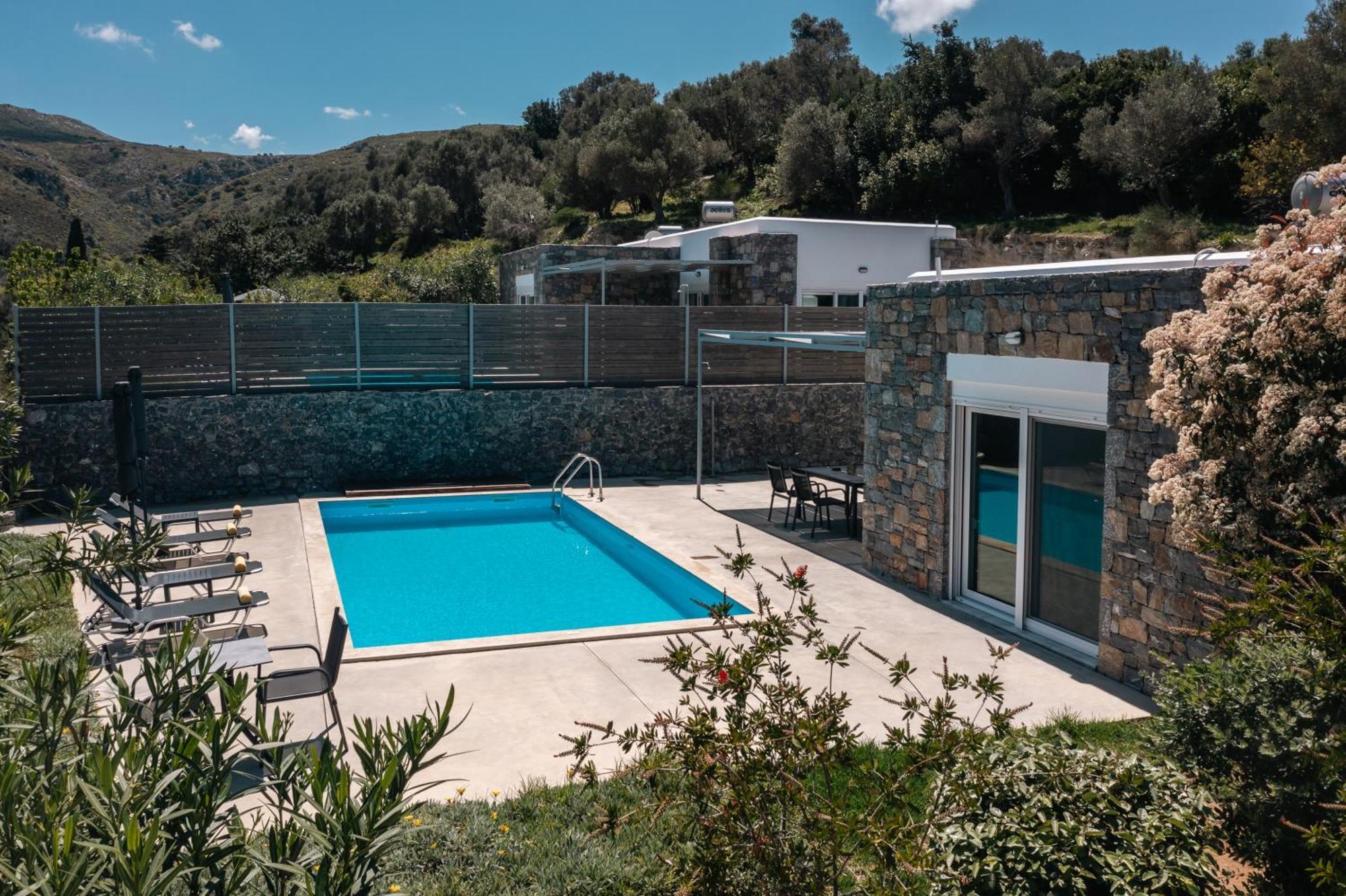 Kalostous Agia Triada Exteriör bild